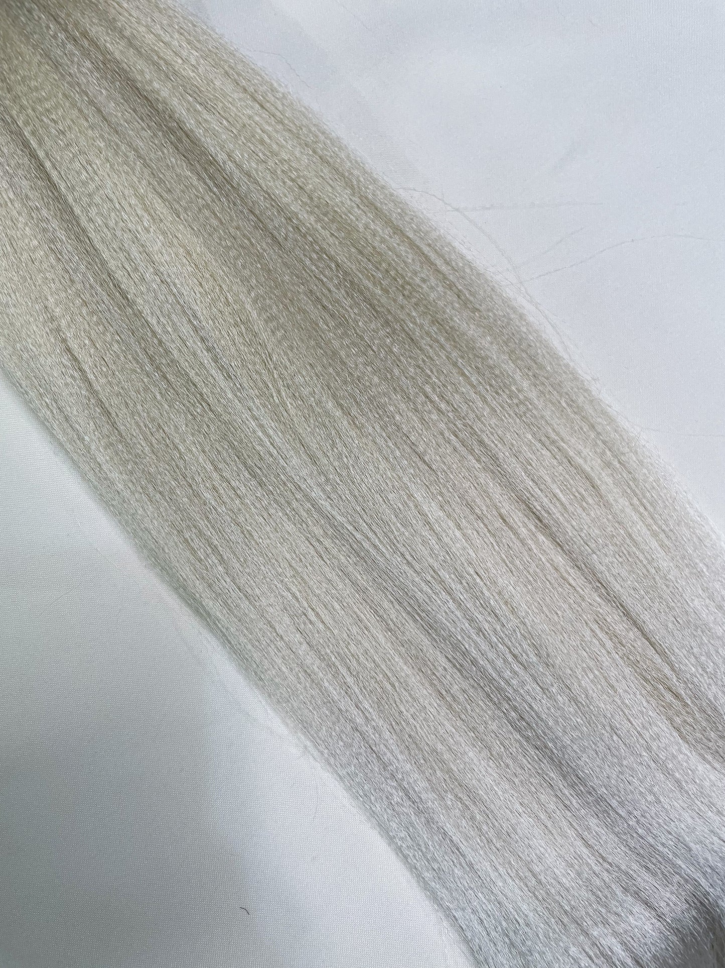 Cool blonde white ombré #613-99-white Braiding hair extensions