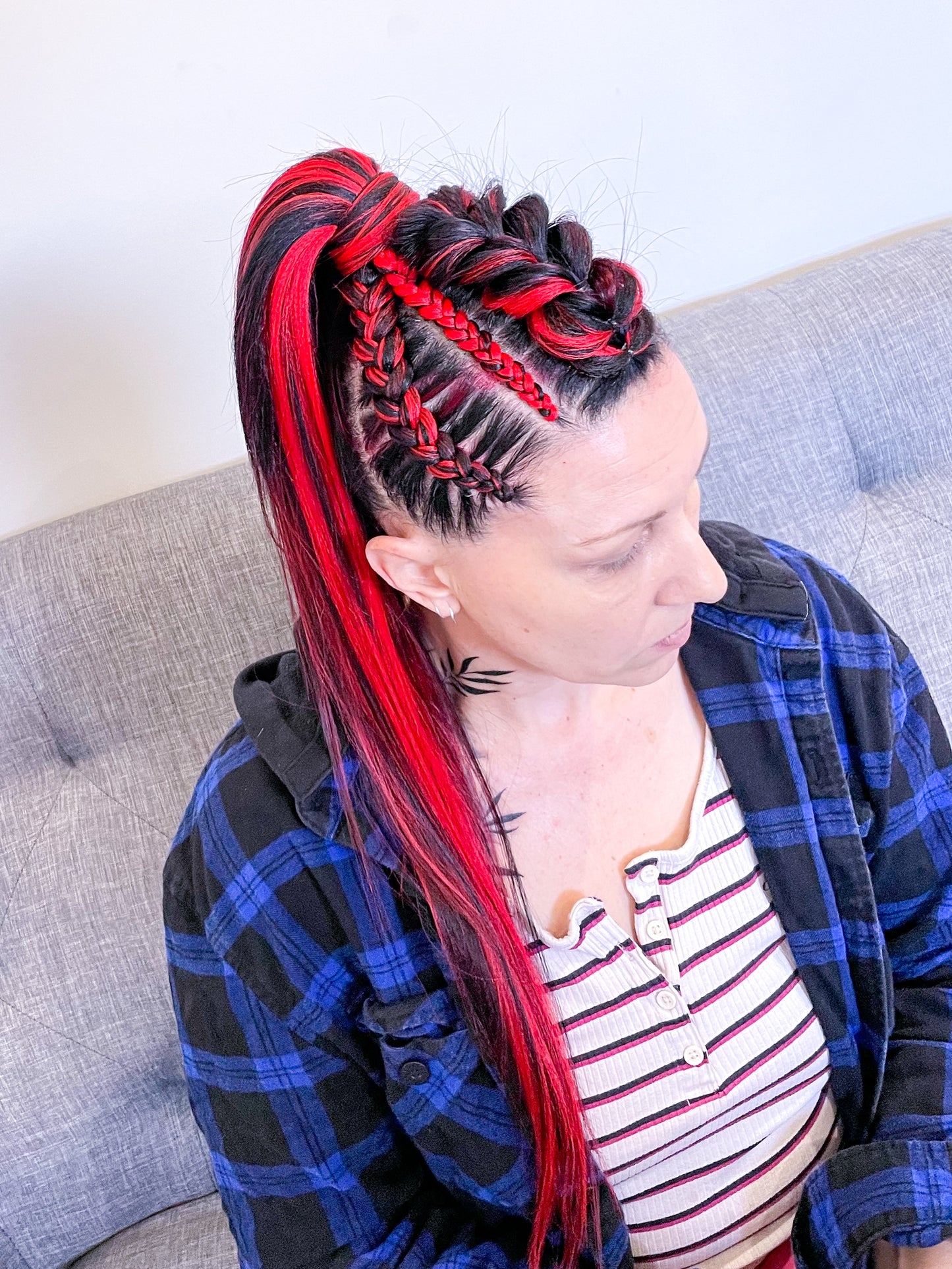 RED Braiding hair extensions