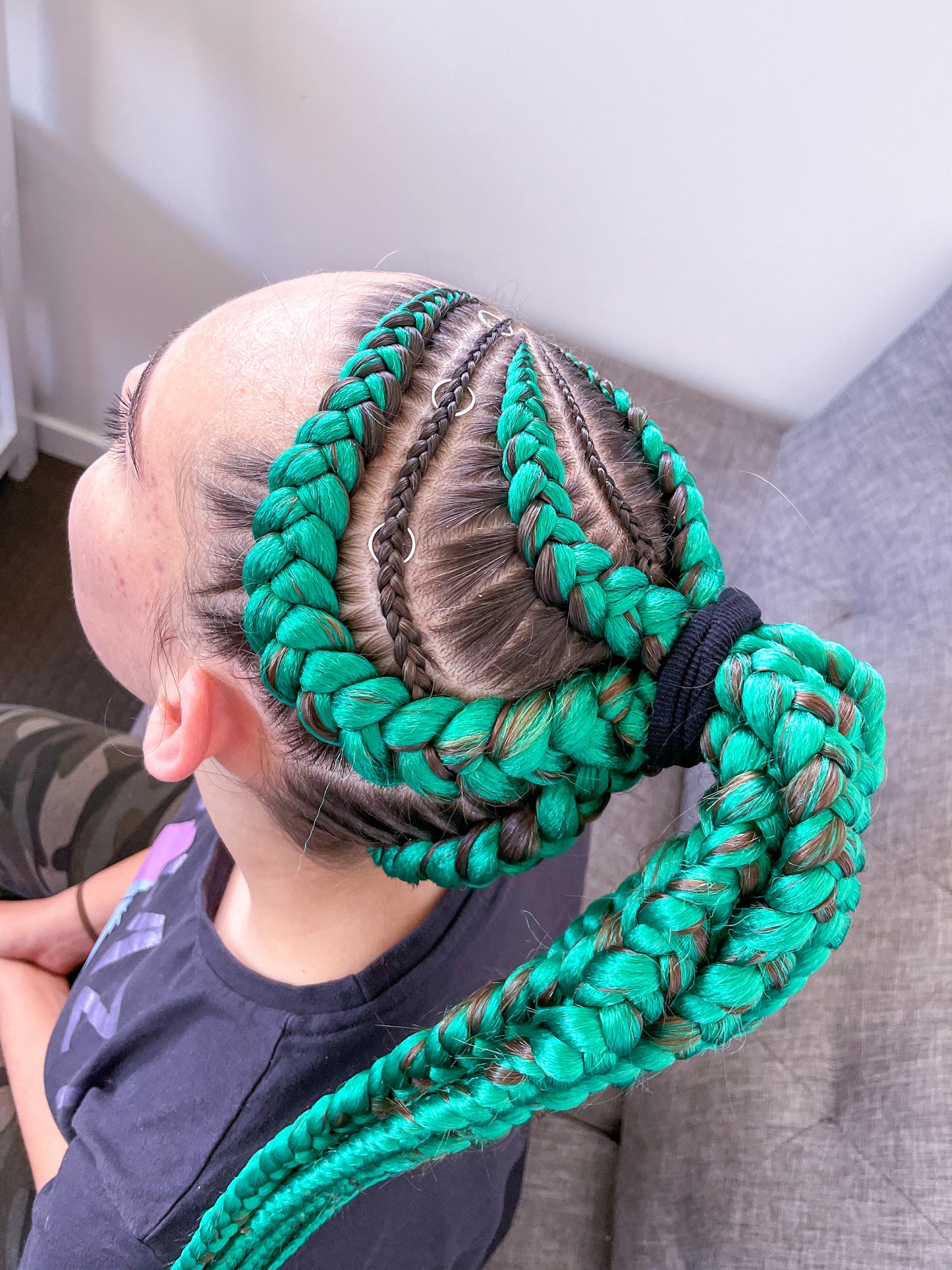 GREEN Braiding hair extensions