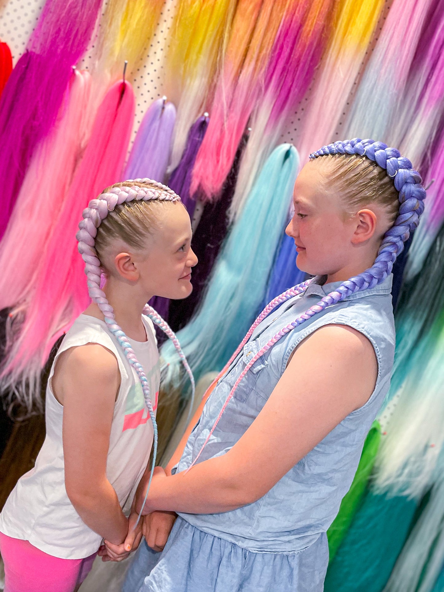 LIGHT PINK AQUA OMBRÉ Braiding hair extensions