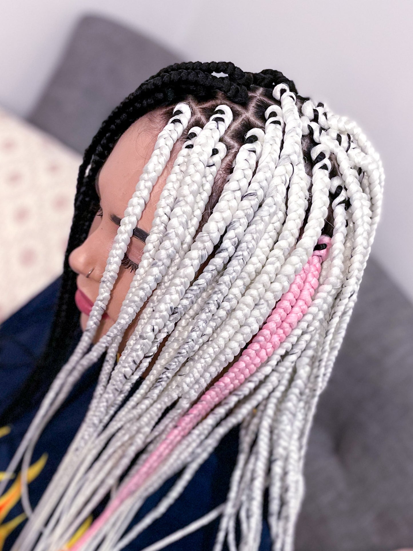 WHITE Braiding hair extensions