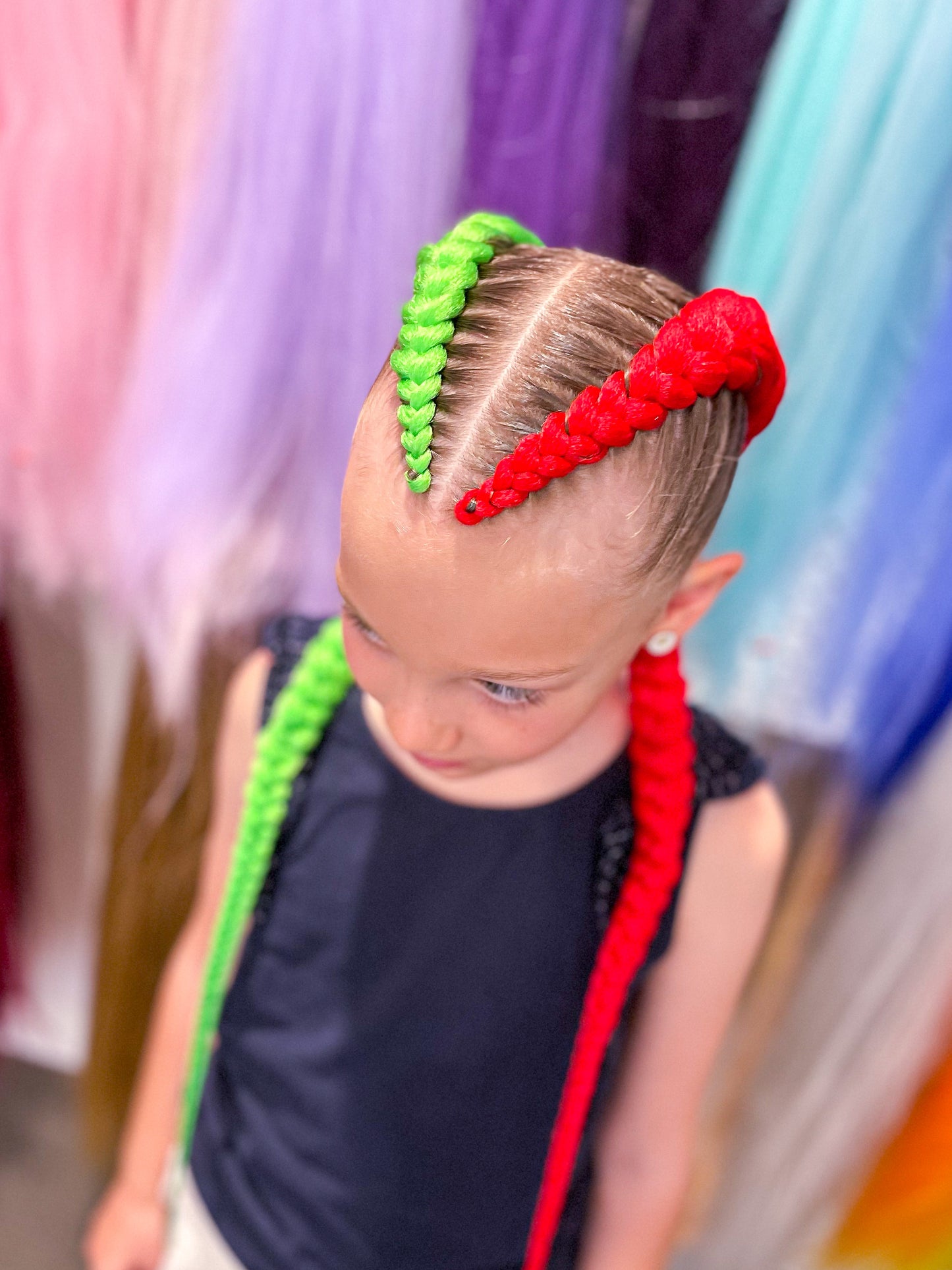 RED Braiding hair extensions