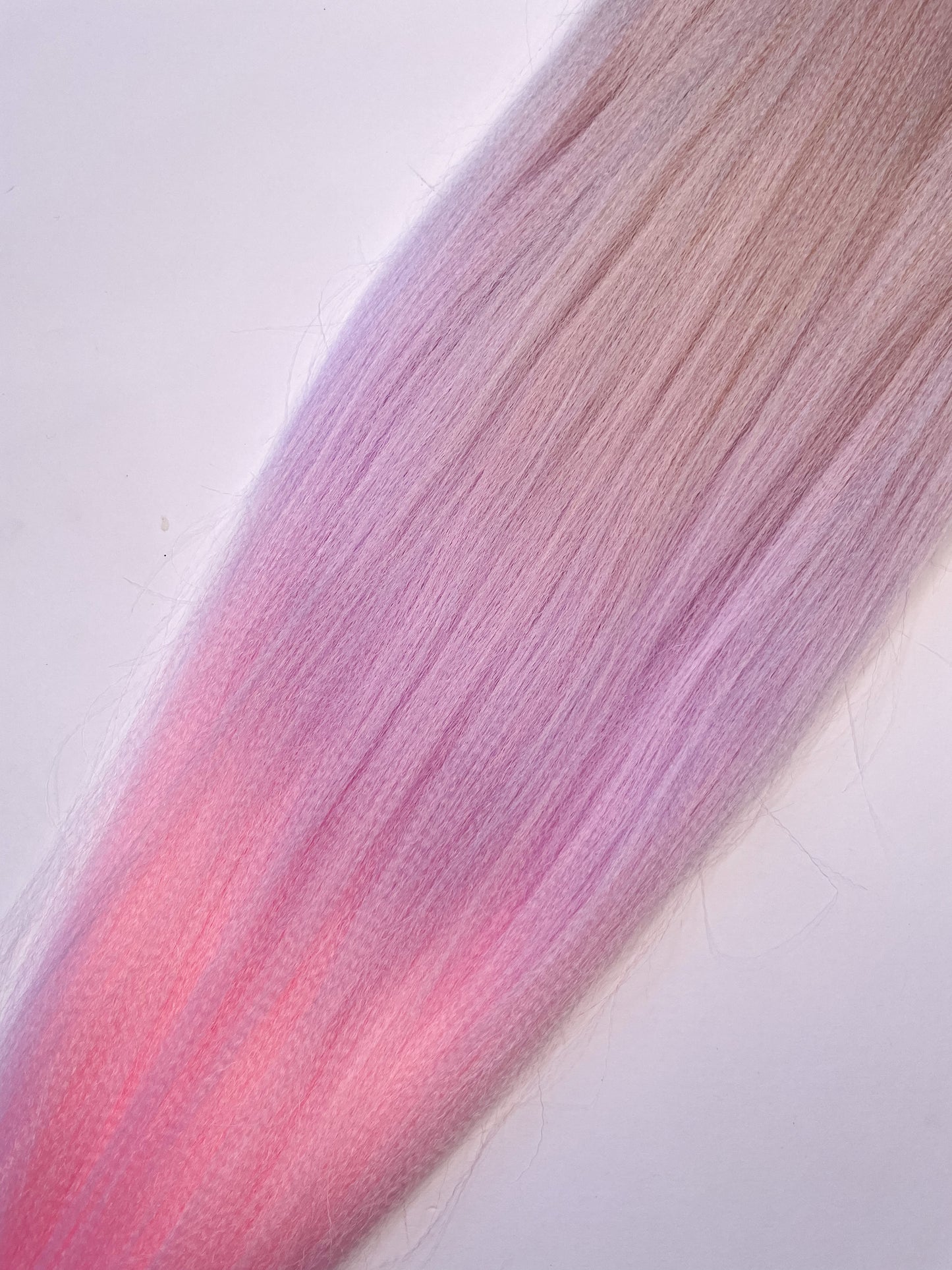 BLOND LILAC PINK OMBRÉ Braiding hair extensions