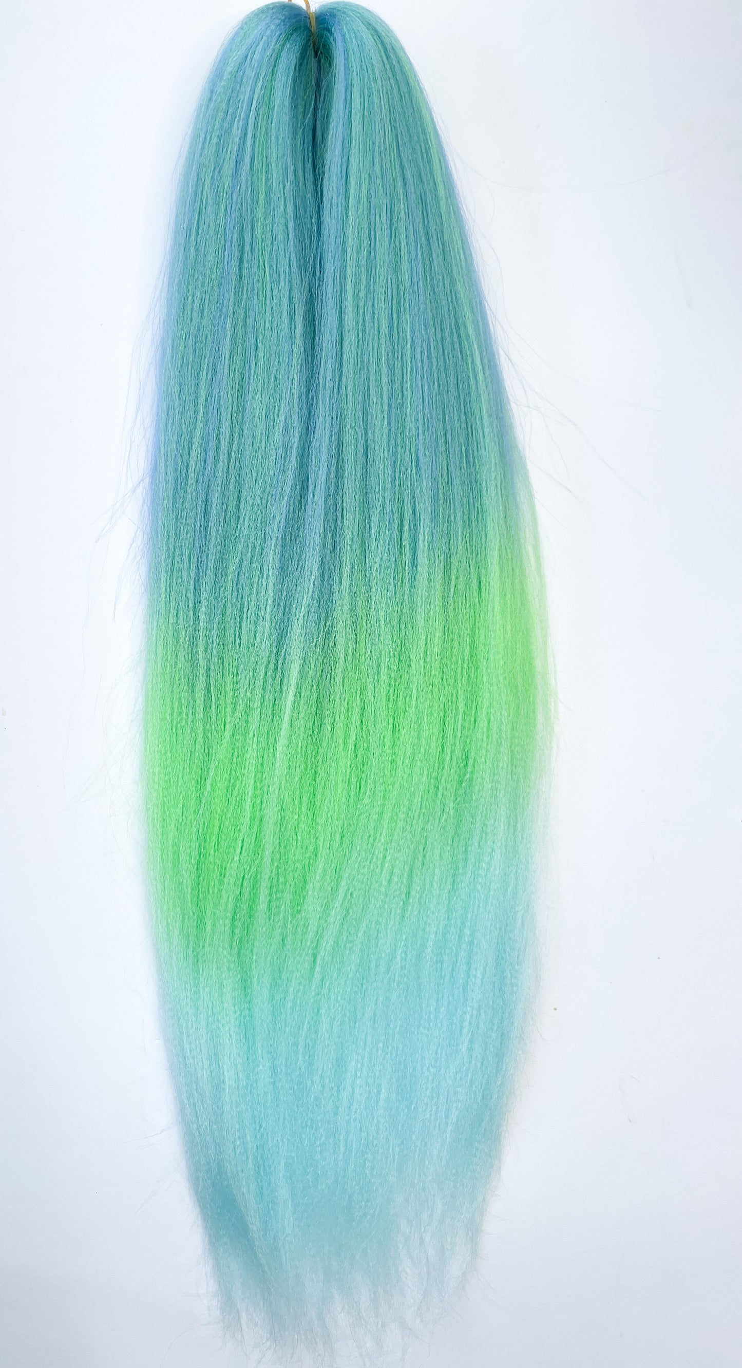 BLUE GREEN OMBRÉ Braiding hair extensions